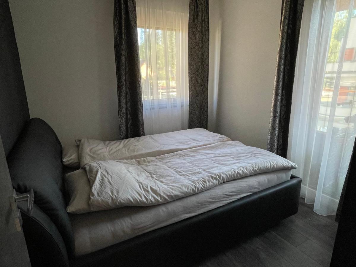 Republic5 Apartment Siófok Eksteriør billede